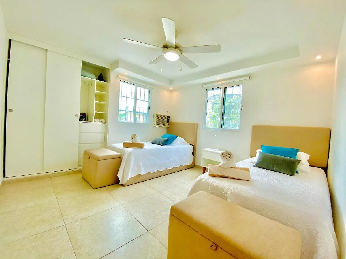 Apartamento Calido Y Moderno En La Entrada De La Zona Hotelera 坎昆 0*,  墨西哥